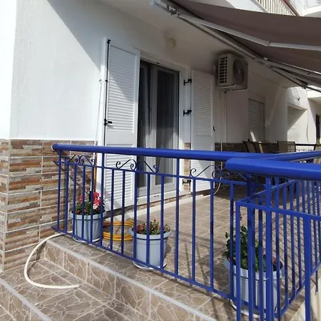 Seaside * Nea Iraklia