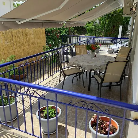 Seaside Apartment Nea Iraklia