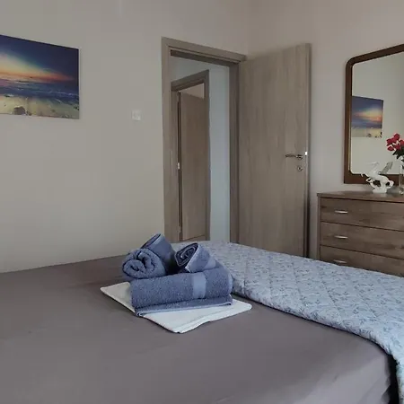 Seaside Apartment Nea Iraklia